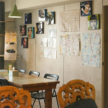 Loft18 Hostel 台南 エクステリア 写真