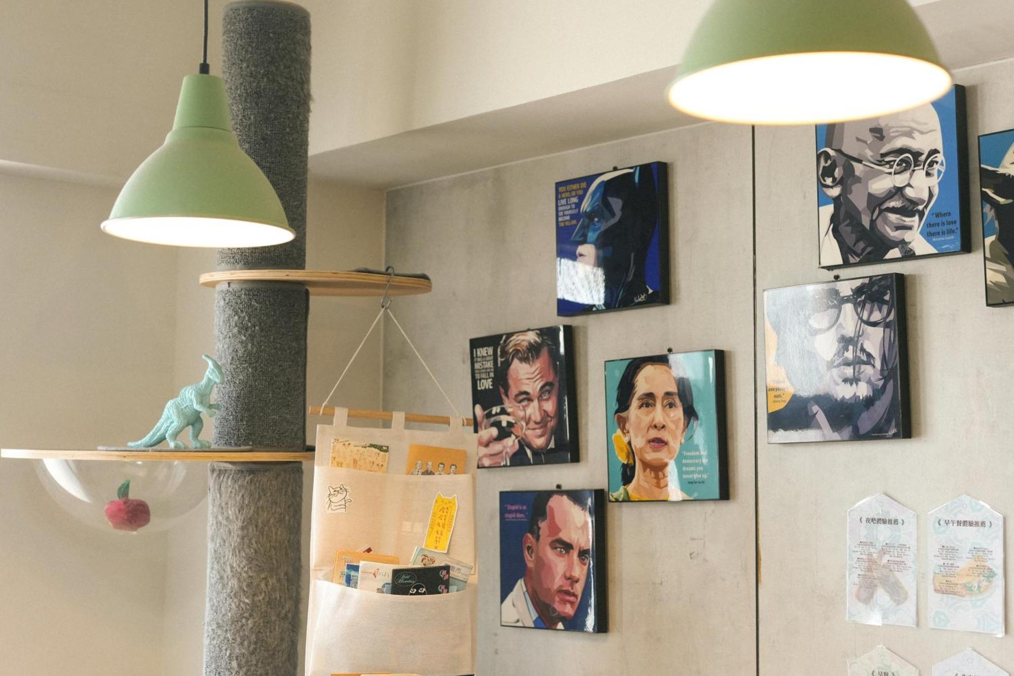 Loft18 Hostel 台南 エクステリア 写真