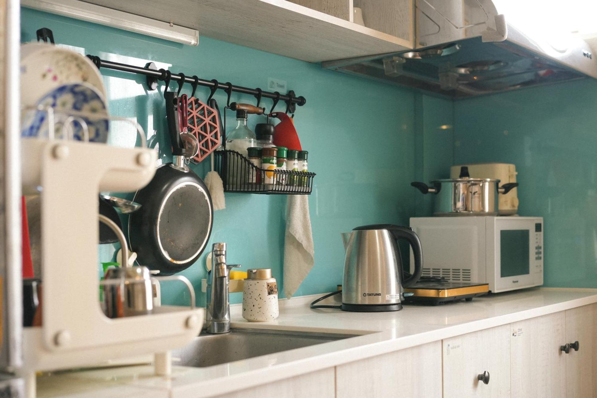 Loft18 Hostel 台南 エクステリア 写真
